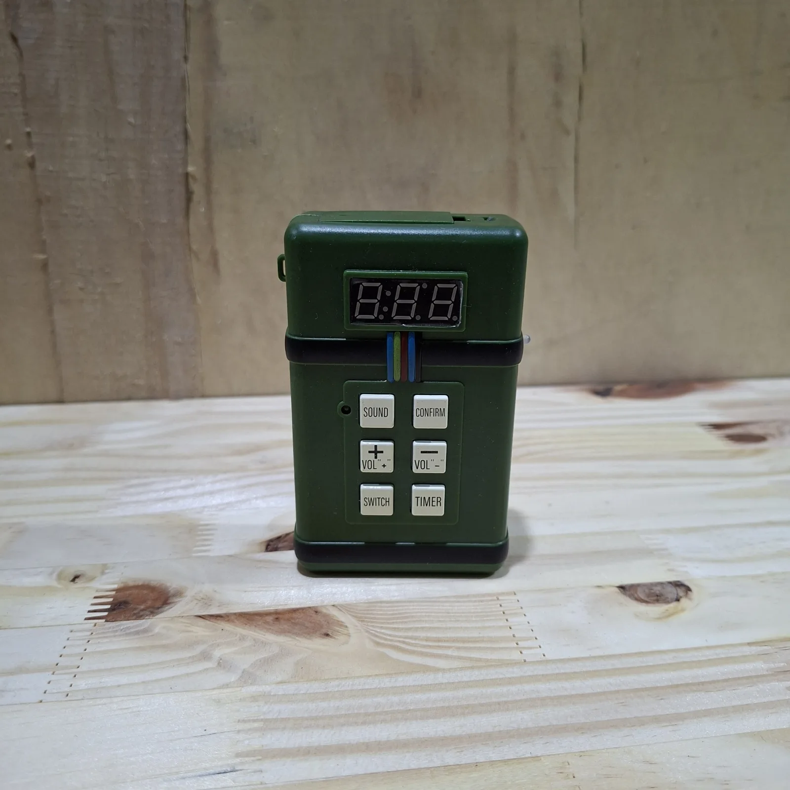 Mini bombe timer + fumé C4-OD